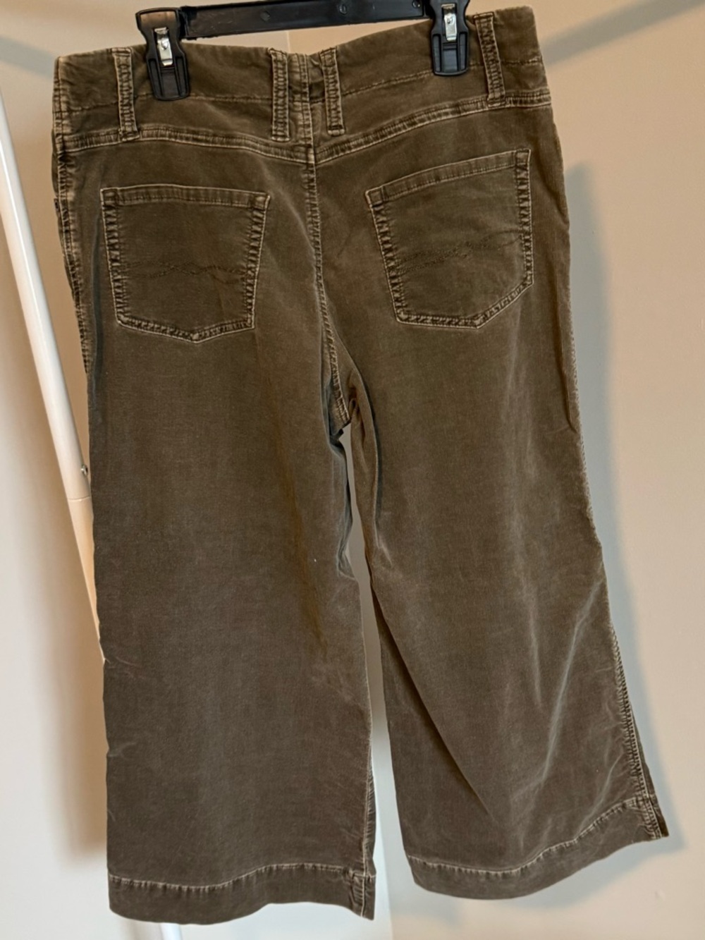 CAbi Brown Women's Flare Jeans - Picture 3 of 8